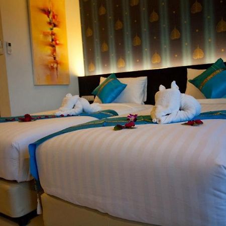 Kata Green Beach Hotel Exterior foto