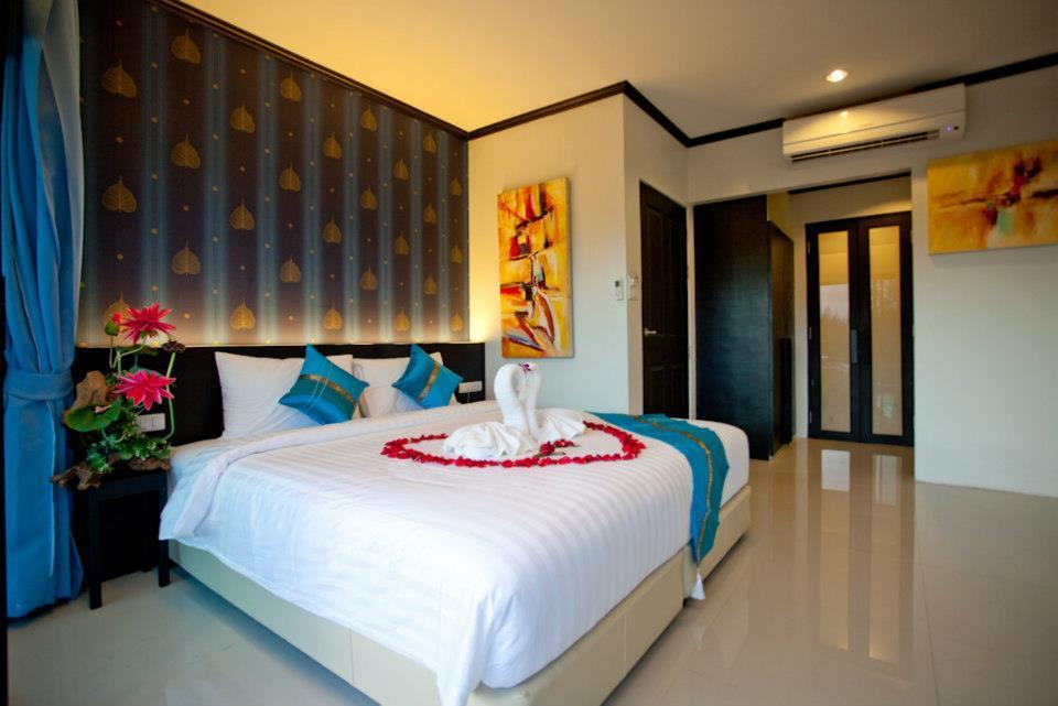 Kata Green Beach Hotel Exterior foto